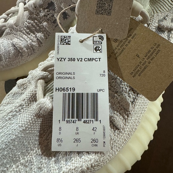 Adidas Yeezy 350 V2 CMPCT H06519 Bone. - Picture 6 of 6